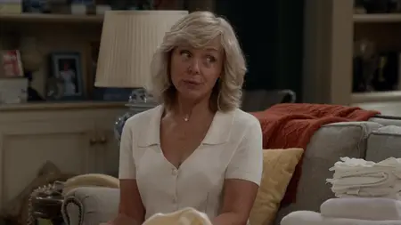 Georgie & Mandy's First Marriage S01E02