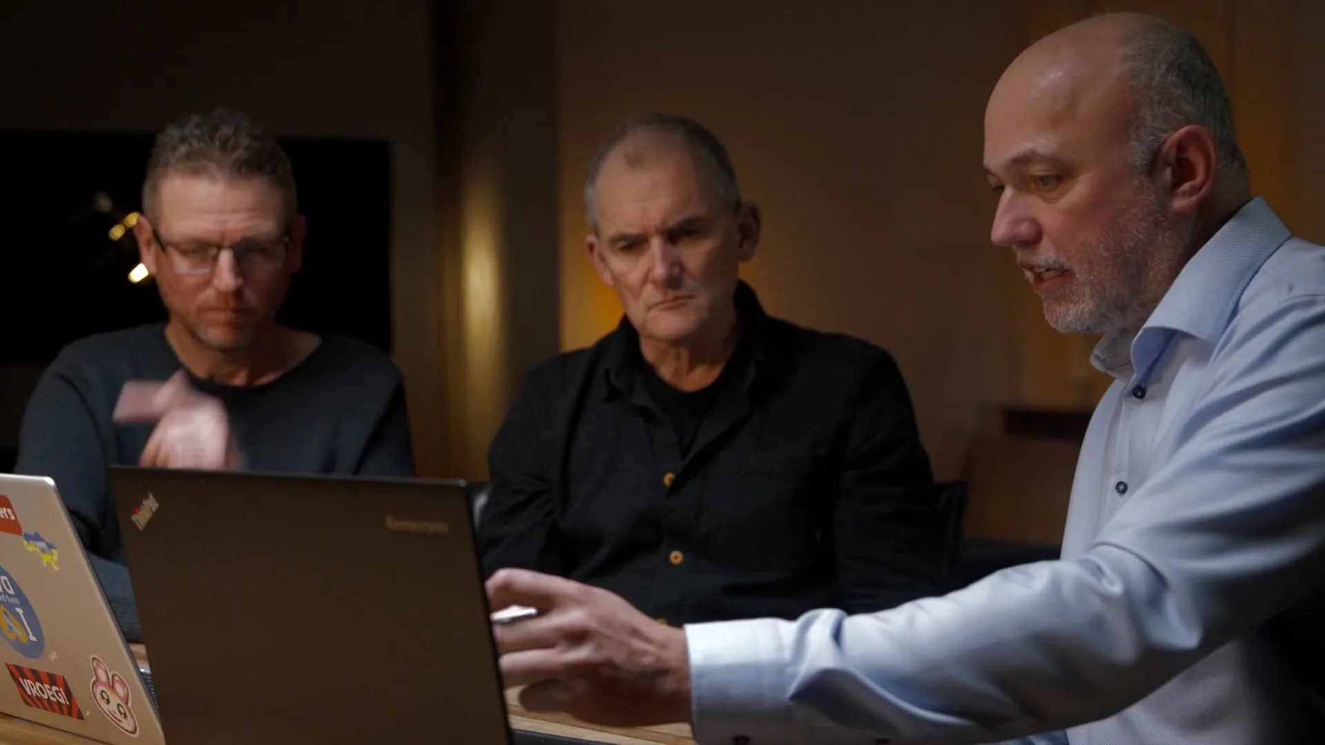 PBS - FRONTLINE: The Rise of Germany's New Right (2025)