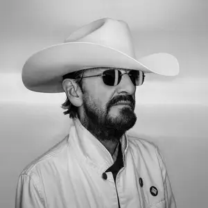 Ringo Starr - Look Up (2025) [Official Digital Download 24/96]
