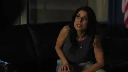 Arrow S05E13 (2017)