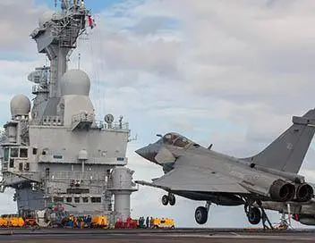 Le Grand Charles (2016)