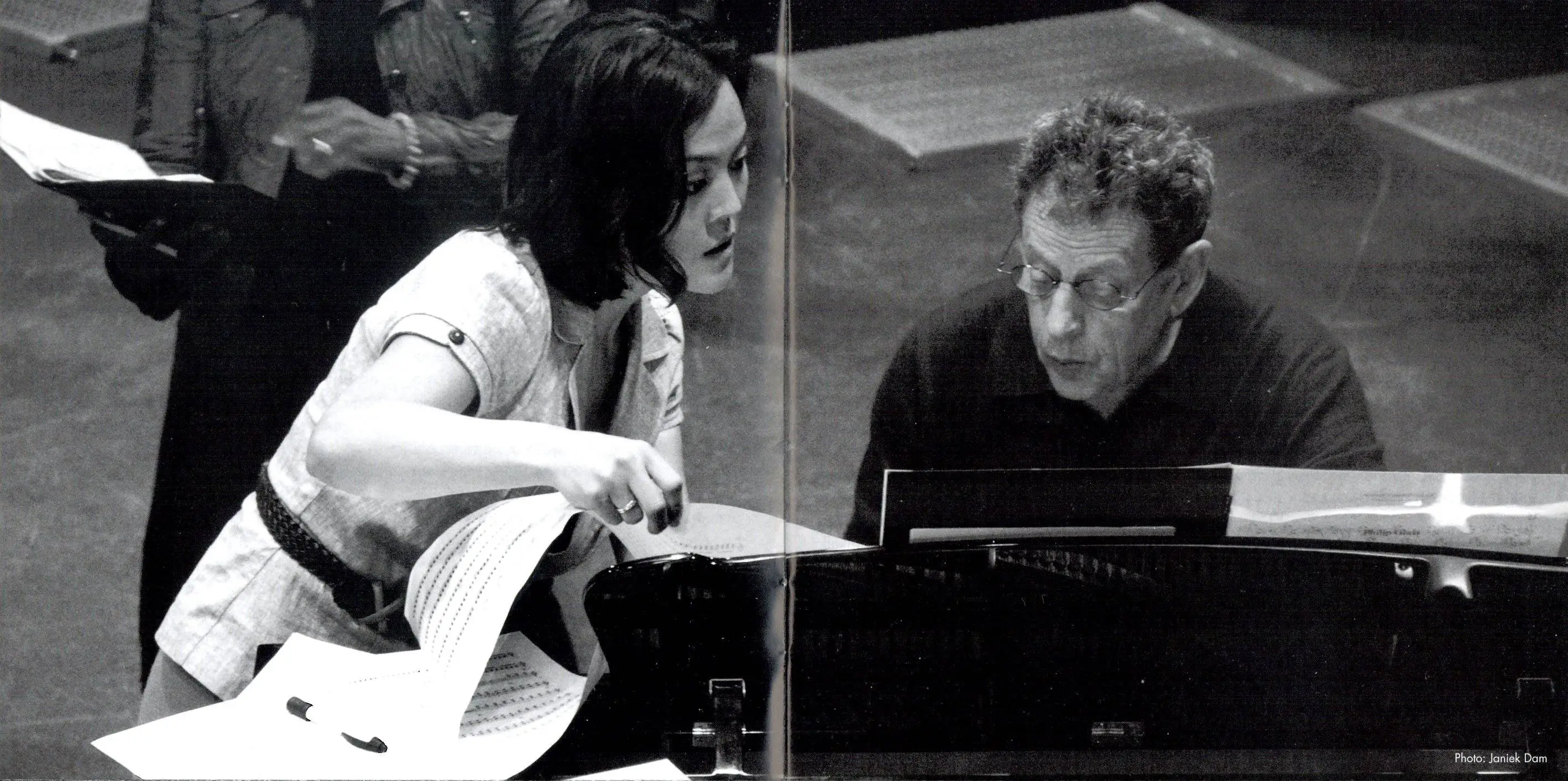 Lavinia Meijer - Philip Glass: Metamorphosis & The Hours (2012) / AvaxHome