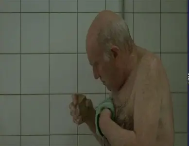 Sous les toits de Paris / Beneath the Rooftops of Paris (2007)