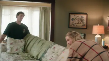 Adults S01E03