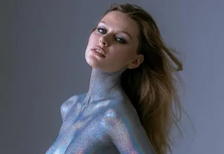 Marika Hildebrand by Helena Bromboszcz