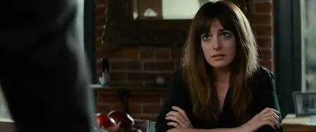 Colossal (2016)