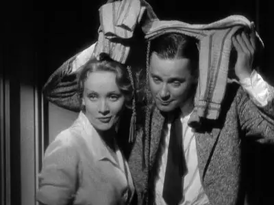 Josef von Sternberg – Blonde Venus (1932)