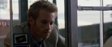 Memento (2000)