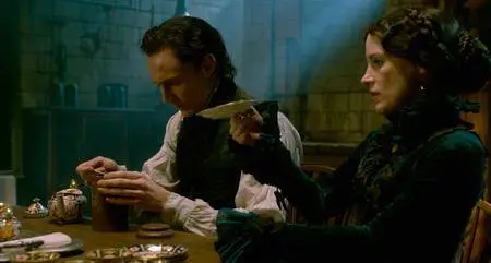 Crimson Peak / Багровый пик (2015)