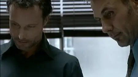 La coupure / Torn Apart (2006)