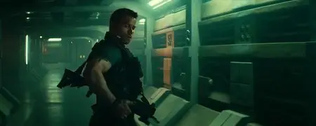 Lockout (2012)