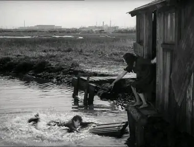 Charles Chaplin: Modern Times (1936) 