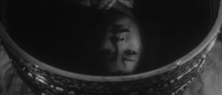 Bakeneko: A Vengeful Spirit / Kaibyô nori no numa (1968)