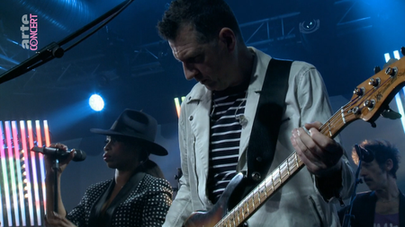 Simple Minds - Berlin Live (2018) [HDTV, 720p]
