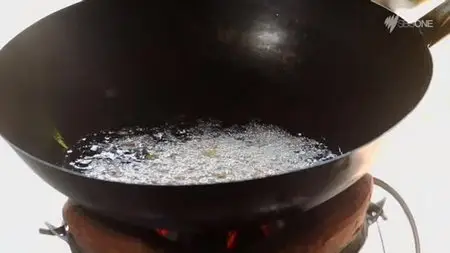 Thai Street Food With David Thompson - E04 (30th October 2014)
