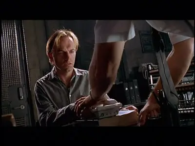 The Interview (1998) [Re-UP]