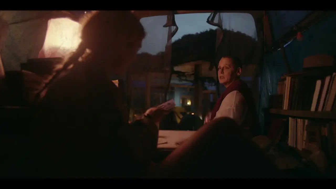 Station Eleven S01E04