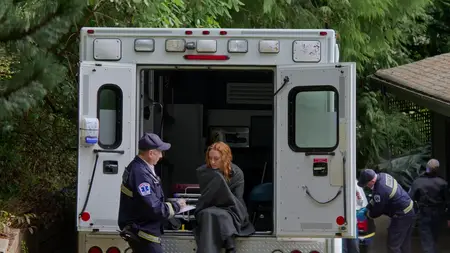 Murder in a Small Town S02E04