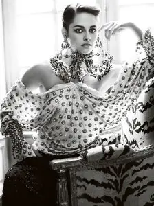 Kristen Stewart - Mario Testino Photoshoot for Vanity Fair 2012