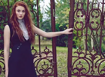 Sophie Turner by Regan Cameron for Town & Country UK March 2015