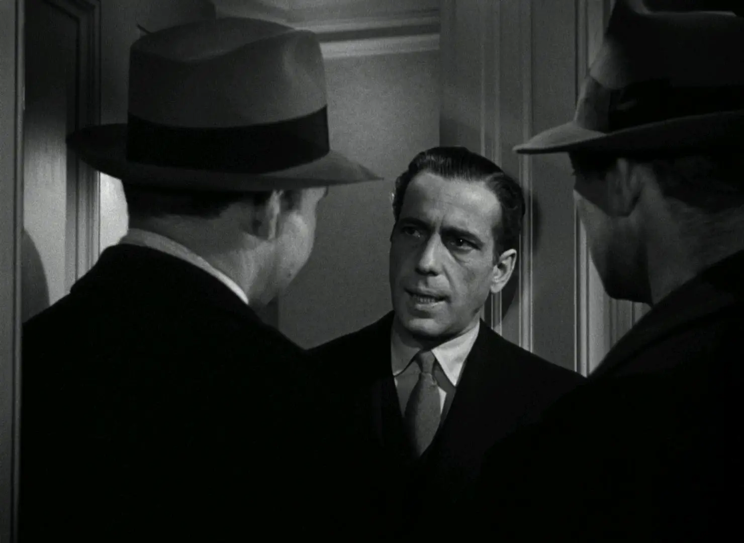 The Maltese Falcon (1941) / AvaxHome