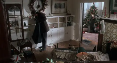 Home Alone (1990) [4K Remaster]