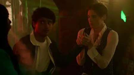Dead Hot S01E02