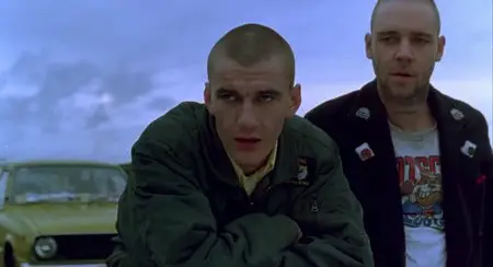Romper Stomper (1992)