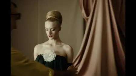 Cristóbal Balenciaga S01E05