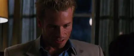 Memento (2000)