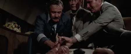 Airport '77 (1977) [Remastered]
