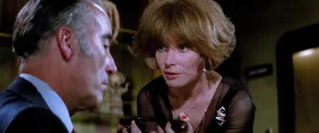 Airport '77 (1977) [Remastered]