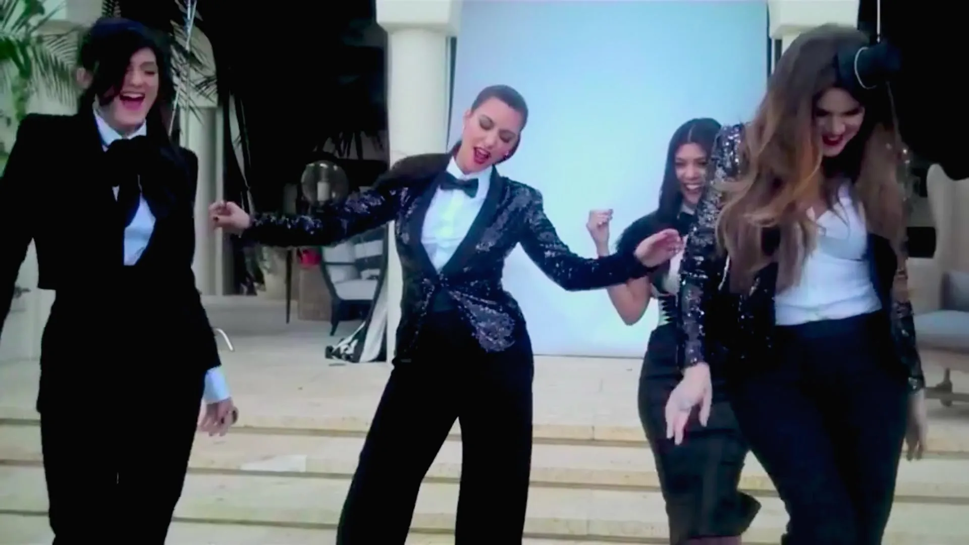 Keeping Up with the Kardashians S07E02