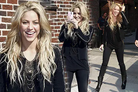 Shakira - outside Ed Sullivan Theater in NY for Letterman 9-23-10