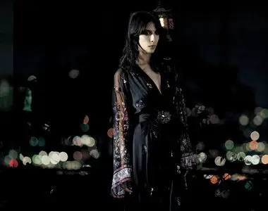 Jamie Bochert by Mark Segal for Vоgue Japan February 2016