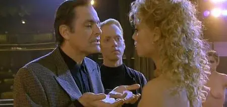 Showgirls (1995)