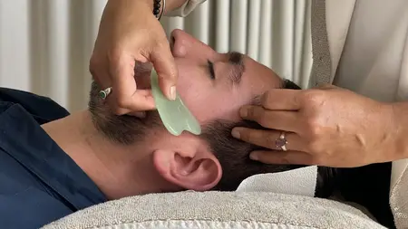 Gua Sha Facial DIY: Lift, Sculpt & Glow at Home