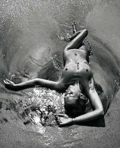 Intimate Portraiture - Beach Nude Photography
