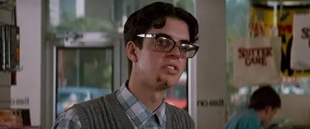 In the Mouth of Madness (1994)