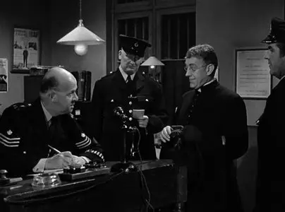 The Detective / Father Brown (1954)