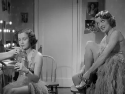 Front Page Woman (1935)