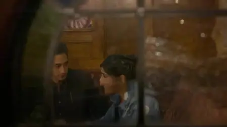 Moving On S10E01