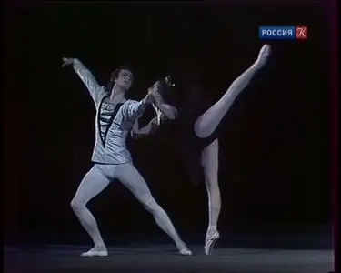 Tchaikovsky - Swan Lake (Plisetskaya, Bogatirev; Grigorovich) 1976 [SAT]