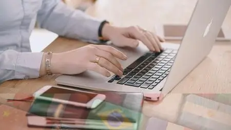 Make Money As A Freelance Translator: An Online Side Hustle