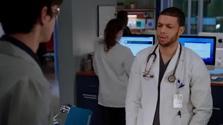 Chicago Med S01E05