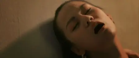 Tahan (2022)