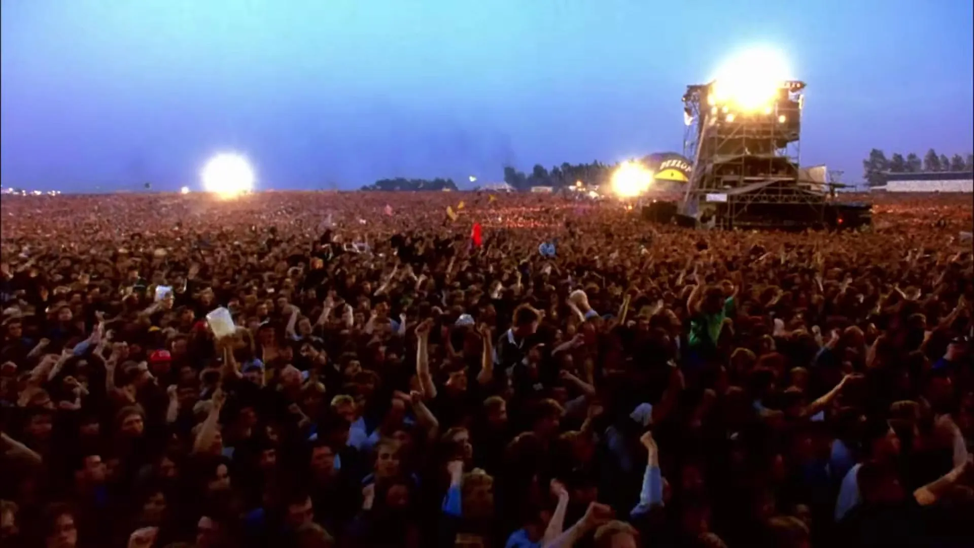 AC/DC: Live At Donington (1992)