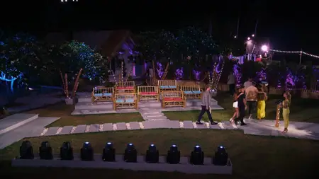 Love S04E18