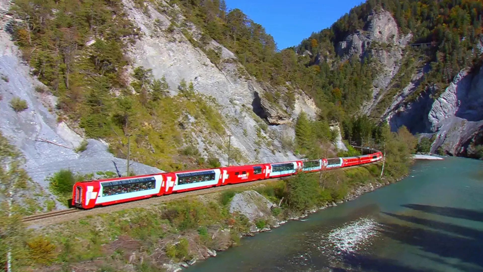 the world's most scenic railway journeys switzerland