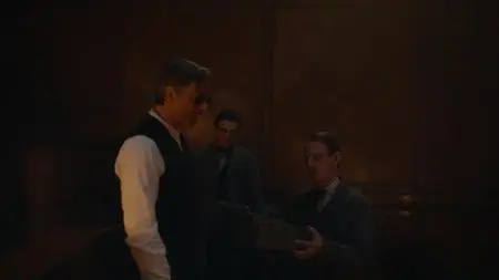 Babylon Berlin S03E10